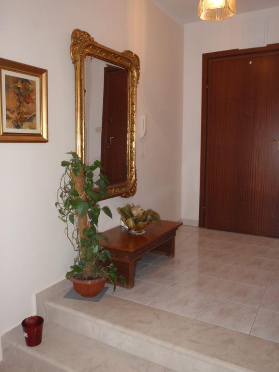 Apartment Mara Spalato Esterno foto