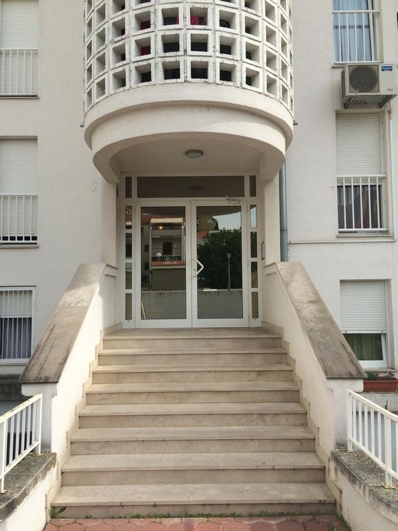 Apartment Mara Spalato Esterno foto