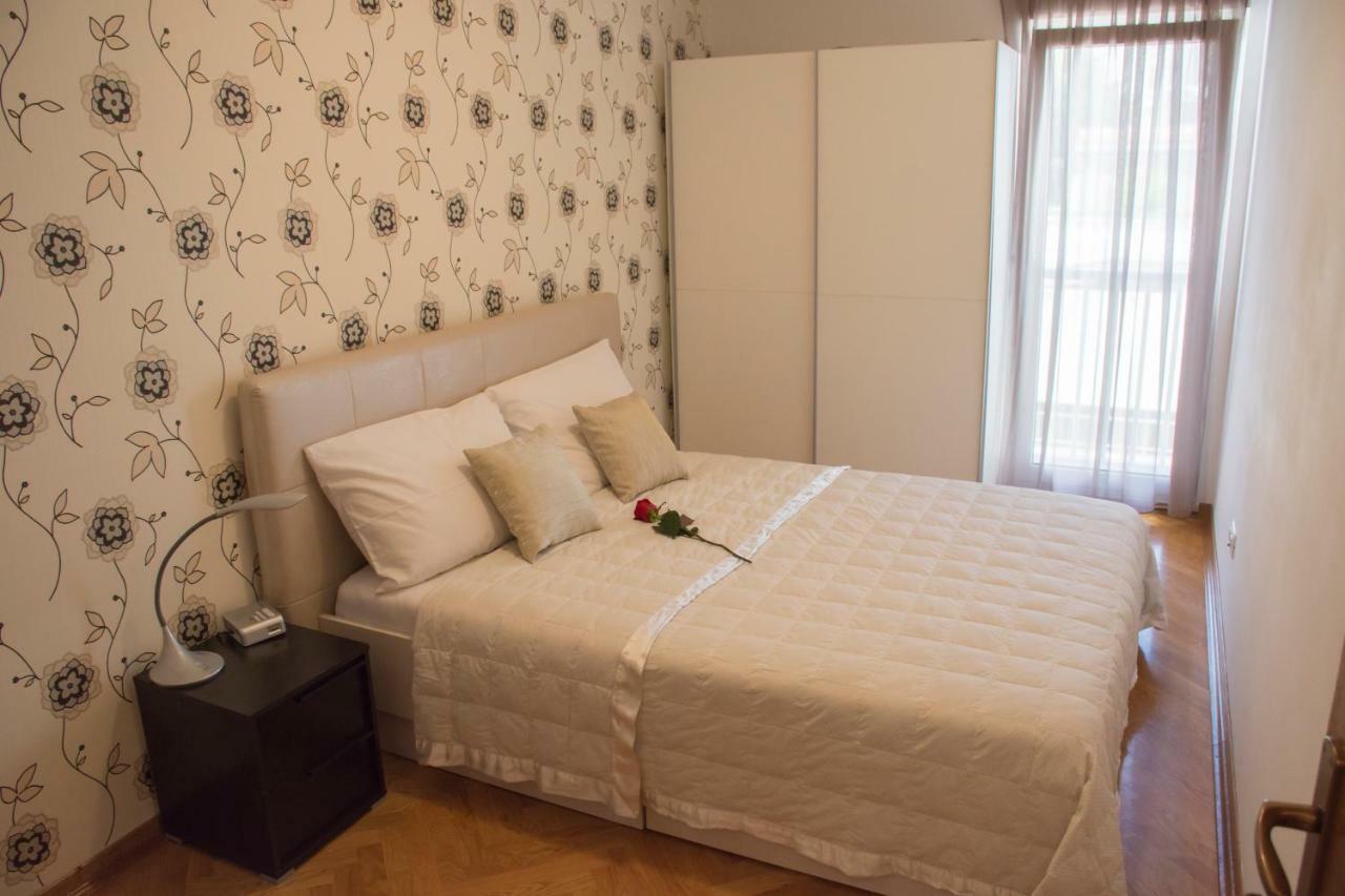 Apartment Mara Spalato Esterno foto