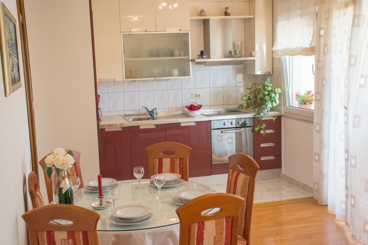 Apartment Mara Spalato Esterno foto